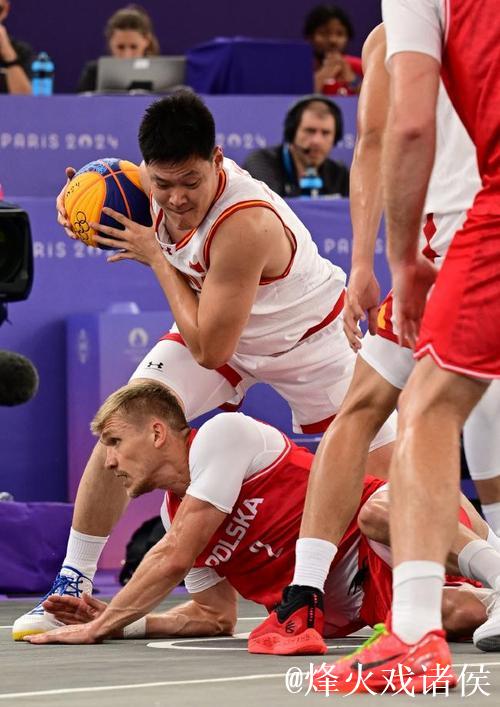 奥运会-中国三人男篮不敌波兰 张宁9分5篮板 奥运会-中国三人男篮不敌波兰 张宁9分5篮板
